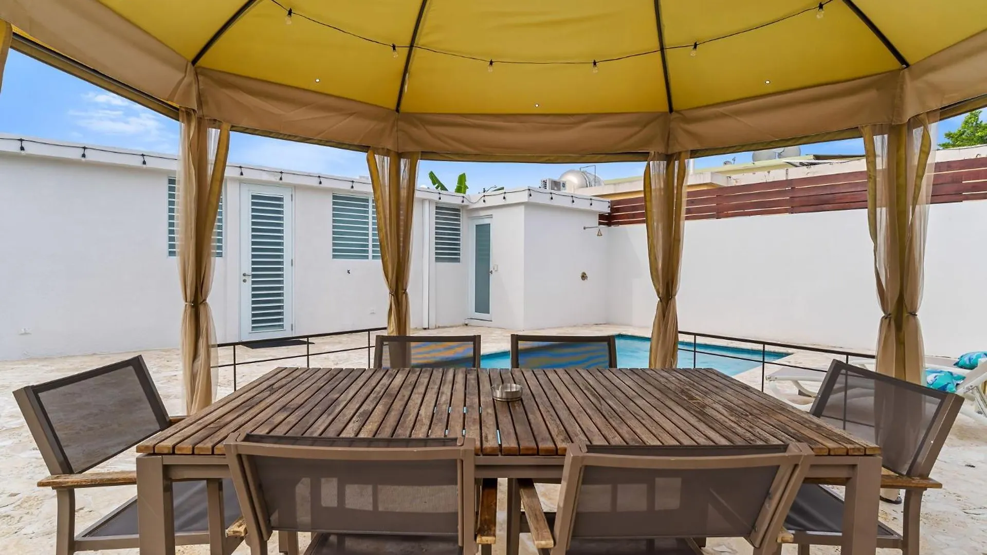 Casa Larimar With Pool And Solar System Near Beach Fajardo