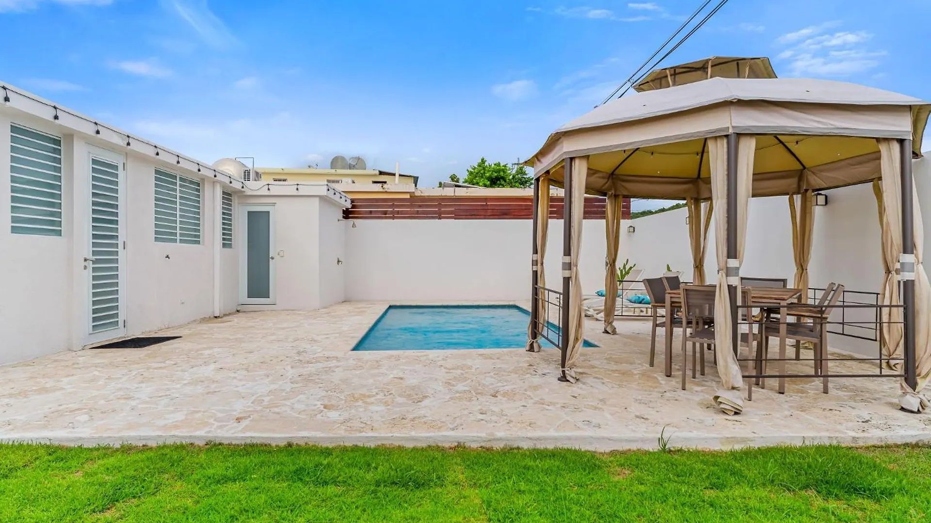 Villa Casa Larimar With Pool And Solar System Near Beach Fajardo