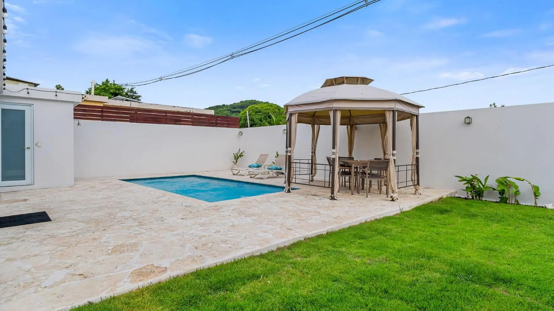 Casa Larimar With Pool And Solar System Near Beach Fajardo Villa
